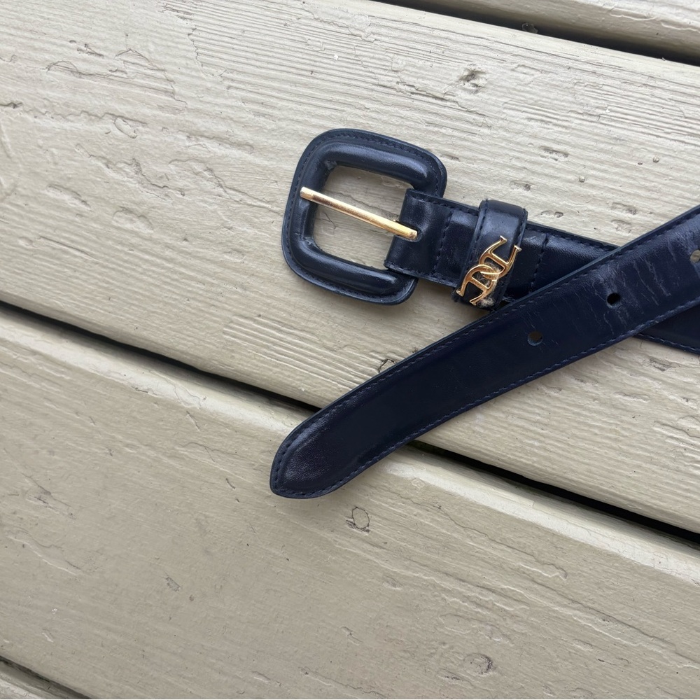 ETIENNE AIGNER Sophisticated 1” width Navy Leather Belt with Gold Buckle, L - Picture 6 of 9